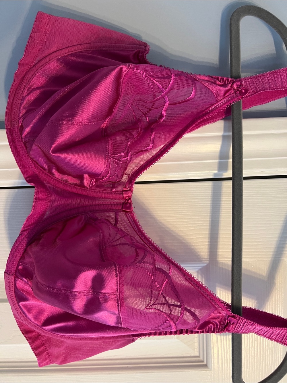 Elomi Satin & Sheer Embroidered Underwire Bra in Fuchsia